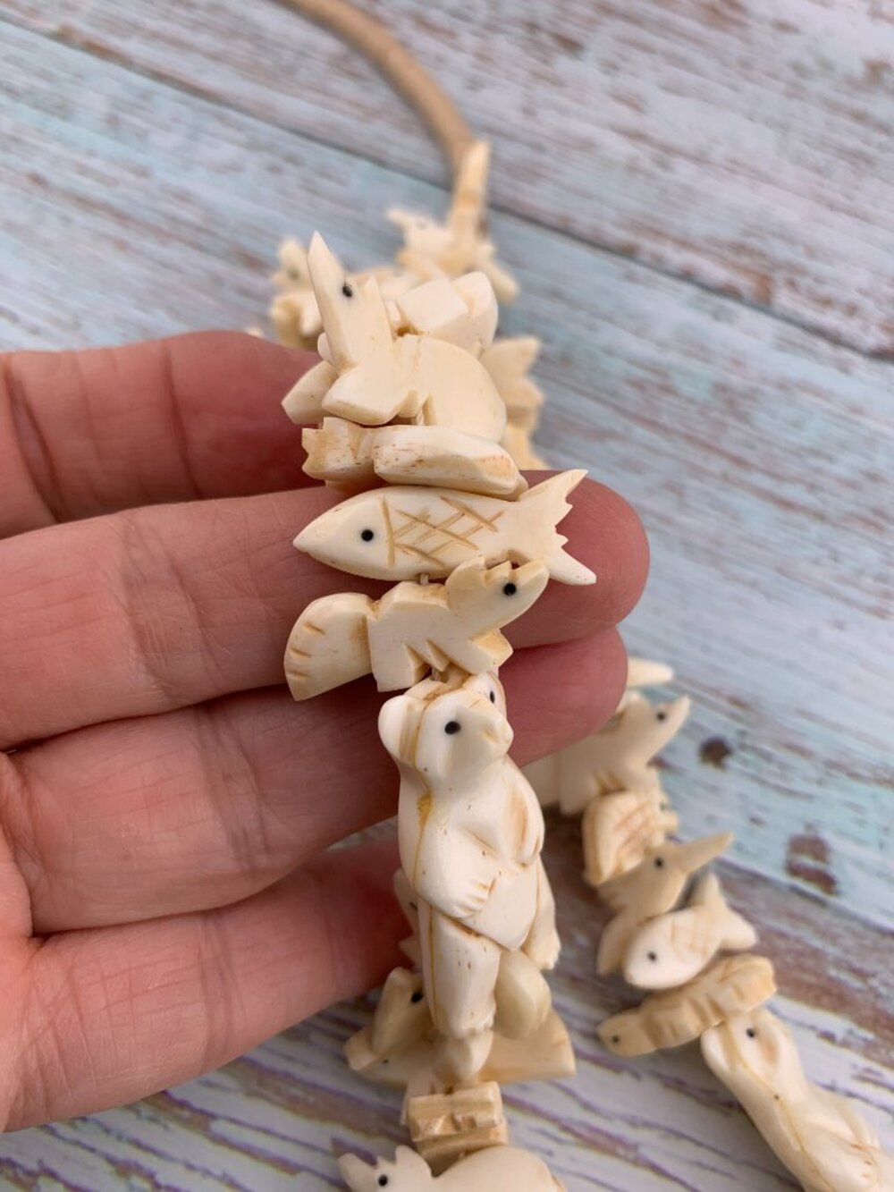 Hand Carved Bear Fetish Necklace Zuni Native American Style J1417 - Picture 13 of 15